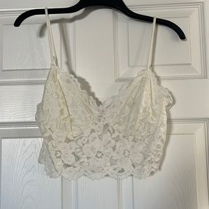 White crop top size L